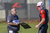 Eindrücke von der U19-Begegnung zwischen den TuS Kachtenhausen White Hawks und der SG Hamm Aces/Sauerland Mustangs. Die White Hawks siegen 40:0. - © EGON PENNER