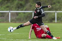 Im Lipperderby muss der RSV Barntrup eine bittere 0:1-Heimniederlage vor rund 200 Zuschauern gegen den Blomberger SV einstecken. - © Egon Penner