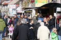 Am Wochenende schlenderten zahlreiche Menschen &uuml;ber den Fr&uuml;hjars-Markt in Lage - &copy; Sandra Castrup