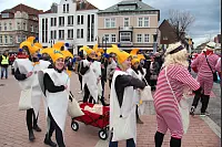 Rosenmontagsumzug in Lage - &copy; Cordula Gr&ouml;ne