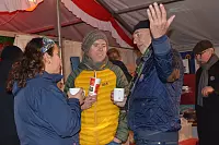 Magnet Bergstadt: Der Oerlinghauser Weihnachtsmarkt erfreut sich mit seinen liebevoll gestalteten Buden und der malerischen Altstadt gro&szlig;er Beliebtheit - &copy; Sibylle Kemna