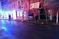 Der Wagen fuhr ein ein Ladengeschäft auf der Westerbachstraße in Höxter - © Simone Kube