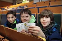 Rund 70 Nachwuchsstudenten nahmen an der vierten Vorlesung der LZ-Kinderuni zum Thema: "Mobile Medien - wie die Apps aufs Handy kommen" teil. - &copy; Bernhard Preu&szlig;