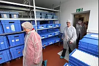 LZ-Leser besuchen die Detmolder Duftmanufaktur Taoasis. - &copy; Bernhard Preuss