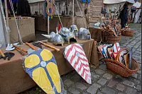 Besucher trotzen beim Bardentreff und Kl&auml;schen in Horn dem Regen. - &copy; Raphael Bartling