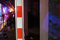 Der Wagen fuhr ein ein Ladengesch&auml;ft auf der Westerbachstra&szlig;e in H&ouml;xter - &copy; Simone Kube