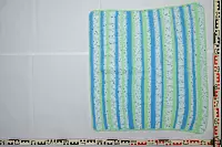 Baby in Bielefeld ausgesetzt: Wer kennt diese Decken? - © PP BIELEFELD KK32