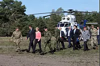 Deutsch-Britisches Ministertreffen - Ursula von der Leyen in Augustdorf - © Bernhard Preuß