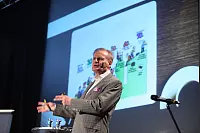 LZ Zukunftsperspektiven mit Prof. Lothar Seiwert &uuml;ber das Zeitmanagement der Zukunft