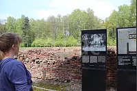 Nur noch Ruinen: Eines der vier Krematorien von Auschwitz-Birkenau - © Silke Buhrmester(LZ)
