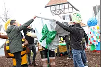 Impressionen von der Eröffnung des Karneval-Kreisverkehrs in Steinheim. - © Madita Schellenberg