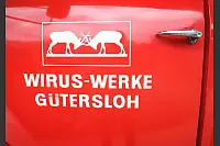 Auf der Tür steht noch geschrieben, wo das Feuerwehrfahrzeug von 1972 bis 1986 seinen Dienst verrichtet hat. - © Andreas Frücht