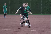 Der RSV Hörste gewinnt bei der Reserve des SuS Pivitsheide und bleibt erster Verfolger vom CSL Detmold im Aufstiegskampf der Detmolder B-Liga. - © Oliver König