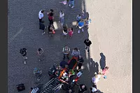 Der Lippische Feuerwehrverband feiert sein 150-jähriges Bestehen mit einem Familientag am Feuerwehrausbildungszentrum Brake. Der 30 Meter hohe Feuerwehrturm, in dem die Löschschläuche nach dem Einsatz getrocknet werden, bietet einen exklusiven Ausblick. - © Thomas Krügler