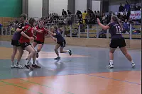 Die Handballerinnen des Hermann-Vöchting-Gymnasiums haben es in die Endrund von "Jugend trainiert für Olympia" geschafft. - © Dominic Behde