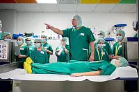 Kinder-Uni: Im OP-Saal - © Torben Gocke