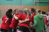 Die Handballerinnen des Hermann-Vöchting-Gymnasiums haben es in die Endrund von "Jugend trainiert für Olympia" geschafft. - © Dominic Behde