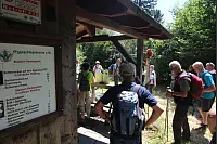 Am ersten Tag ging es für die 17-köpfige Wandergruppe von Horn-Bad Meinberg nach Bad Driburg. - © Niklas Böhmer