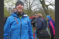 Mehr als 7.000 L&auml;ufer starteten zum 45. Hermannslauf am Hermannsdenkmal in Detmold. - &copy; Sarah Jonek