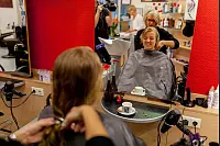 Lipper spenden Haare für Krebskranke - © Torben Gocke