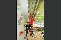 Klettern in der Sporthalle des DBB. - © Vera Gerstendorf-Welle