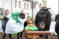 Impressionen von der Eröffnung des Karneval-Kreisverkehrs in Steinheim. - © Madita Schellenberg