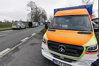 Auch aus dem Kreis Paderborn ist der Rettungsdienst zur Verst&auml;rkung angefordert. - &copy; Roland Th&ouml;ring