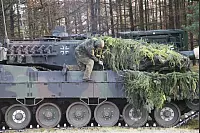 Vorbereitung zum Tanken - © Vera Gerstendorf-Welle