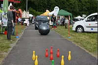 WAVE-TROPHY 2016 - Größte E-Automobilrallye tankt in Dörentrup auf.
Weltrekord mit den meisten zeitgleich aufgeladenen Elektrofahrzeugen mit erneuerbaren Energien geschafft. Viele verschiedene E-Fahrzeuge wurden präsentiert. - © Tanja Watermann