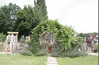 Impressionen vom riesengroßen Garten von Gerlinde Kersting aus Delbrück. - © Uwe Müller