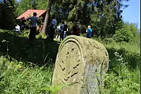 Am ersten Tag ging es für die 17-köpfige Wandergruppe von Horn-Bad Meinberg nach Bad Driburg. - © Niklas Böhmer