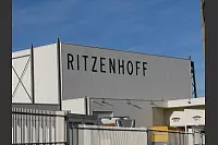 Unweit des Kreises Paderborn stellt Ritzenhoff in Marsberg Gläser her. - © Jemima Wittig