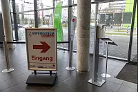 So sieht es im Impfzentrum Lippe aus. - © Jannik Stodiek