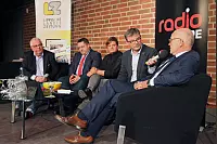 (von Links) Dirk Baldus, Landrat Axel Lehmann, LZ-Redakteurin Janet König, Markus Knoblich und Heinz Reker. - © Bernhard Preuss
