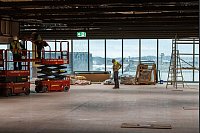 Der Innenausbau des Terminal 3 schreitet voran. - © Lando Hass/dpa
