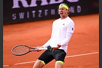Jubel bei Alexander Zverev - er hat in München das Viertelfinale der ATP-Tour gegen den Niederländer Griekspoor gewonnen. - © Sven Hoppe/dpa