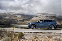 Platz da: Im 4,78 Meter langen BMW iX3 kommen Passagiere und Gepäck auf ihre Kosten. - © Uwe Fischer/BMW AG/dpa-tmn