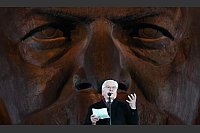 Bundespräsident Frank-Walter Steinmeier eröffnet in Chemnitz das Europäische Kulturhauptstadtjahr (Archivbild) - © Hendrik Schmidt/dpa