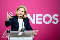 Neos-Parteichefin Beate Meinl-Reisinger vermisste in den Koalitionsgesprächen den notwendigen Reformwillen. - © Max Slovencik/APA/dpa