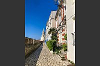 Auch hier führt die Vélodysée vorbei: Stadtvillen in La Rochelle. - © Deike Uhtenwoldt/dpa-tmn
