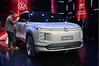 Volkswagen stellte einen SUV für sechs Leute vor. - © Johannes Neudecker/dpa