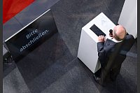 Olaf Scholz bei RNE-Konferenz: Nachhaltigkeit im Fokus und eine kuriose Regieanweisung - © Bernd von Jutrczenka/dpa
