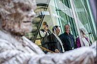 Unter den Augen von Willy Brandt - Vorstellung von Miersch als neuer SPD-Generalsekretär - © Kay Nietfeld/dpa