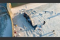 Toter Pottwal wird zerlegt - © Jonas Walzberg/dpa