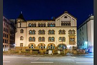 Mehrmals wurde die Schule ergebnislos durchsucht. - &copy; Andreas Arnold/dpa