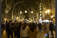 Glühwein oder doch Sangria? - © Clara Margais/dpa