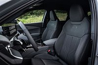 Bitte Platz nehmen: Das Raumangebot beschreibt der Tester als «vorn solide» und «hinten ausreichend». - © Audi AG/dpa-tmn