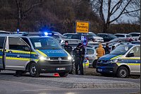 Im oberpfälzischen Parsberg gab es bei einem Fest unter freiem Himmel einen Toten. - © Armin Weigel/dpa