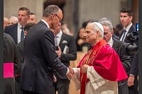 Amtseinführung im Vatikan: Papst Leo XIV. trifft Bundeskanzler Merz - © Michael Kappeler/dpa