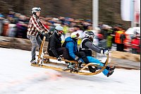 Hornschlittenrennen in Garmisch-Partenkirchen. - © Matthias Balk/dpa